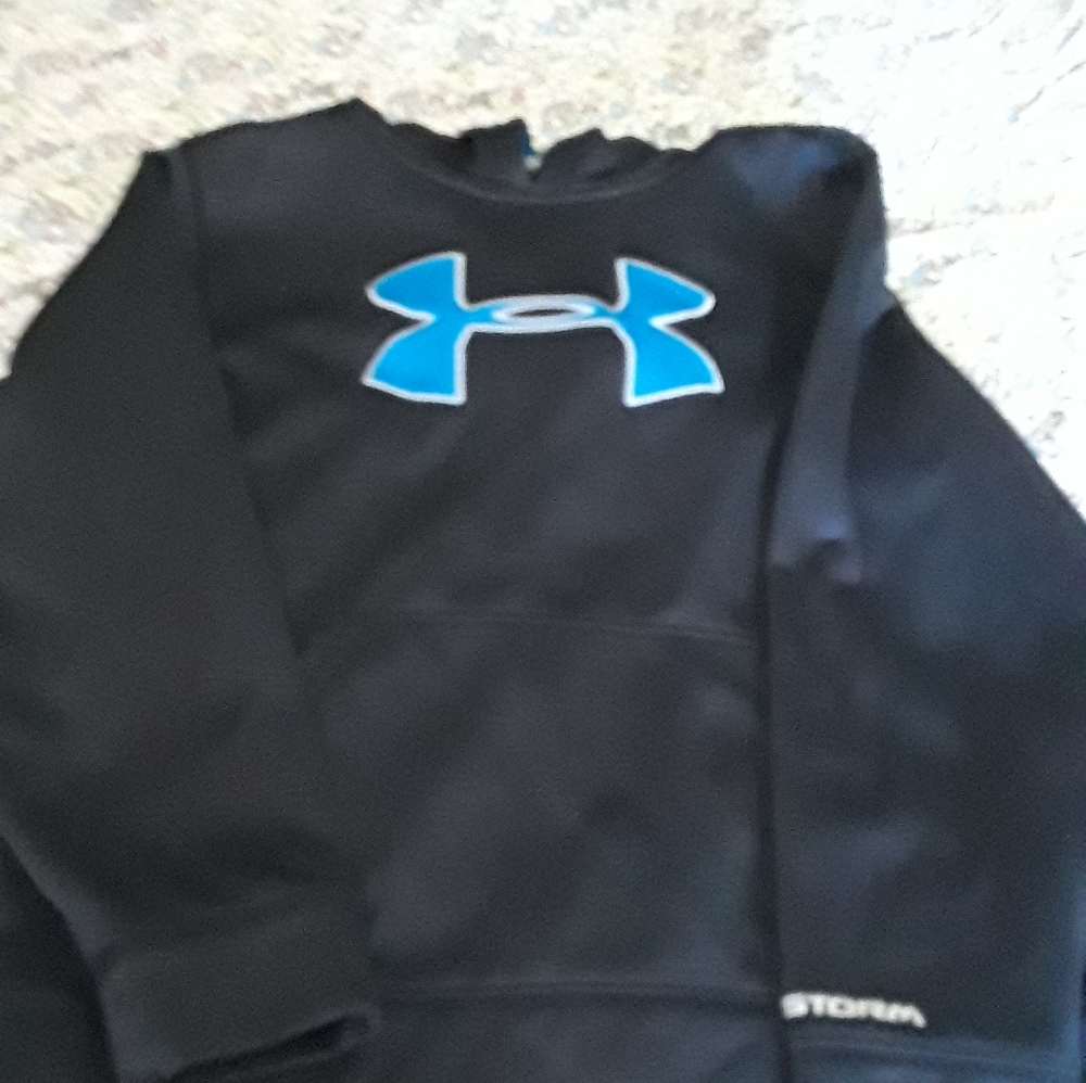 Sweat shirt
